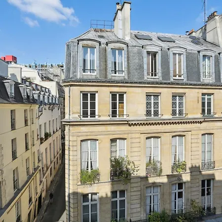 Bnbnook - Cozy 2br Near Notre-dame & Louvre